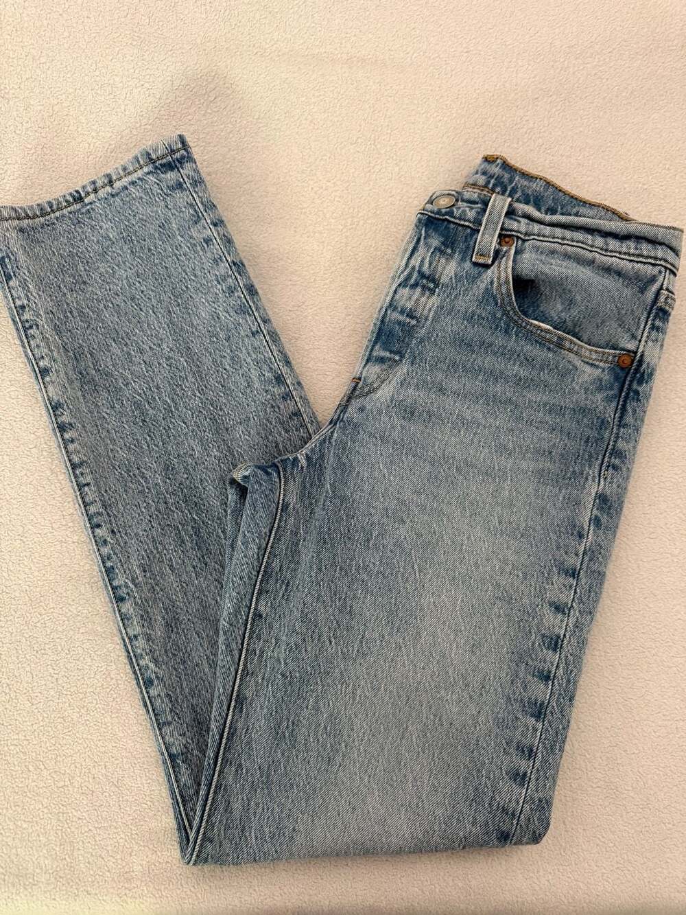 Levi's 501 Straight Leg Jeans Light Wash